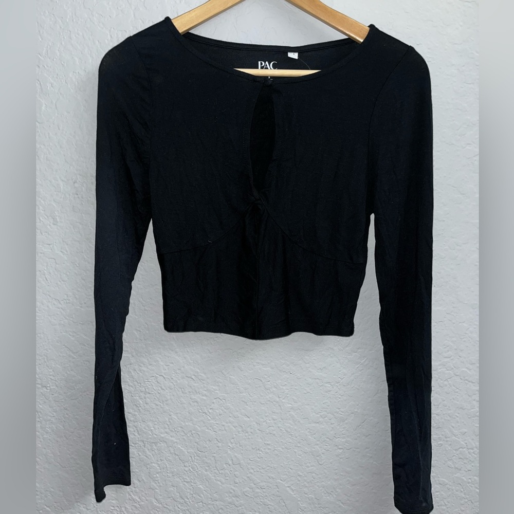 Pacsun Black Long Sleeve with Chest Cutout Size S